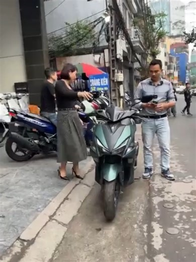 Mới về: Yamaha NVX 2017 - 16tr; Vision 2023 - 30tr; SH 150cc 2016 Smartkey - 47,5tr... Các bạn chốt xe gọi ngay 0976555223 (zalo, sms).