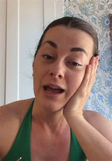 Gewd mourningggg, Danielle announces her fitness influencer arc same day as Lucath’s latest maniac workout vid #grifters #daniellewalter and her #hobosexual #icky #cringe