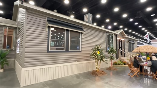 MOD0623M by Adventure Homes | 3 bed, 2 bath prefab house tour