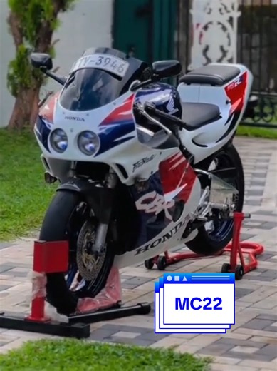 La moto de 250 que llegaba a casi 20000 revoluciones 🏍🇯🇵😮 #honda #mc22 #cbr250rr #4cilindros #motos