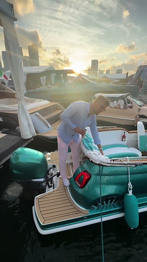 Fiat 500 Offshore Show Stopper in Miami Boat Show