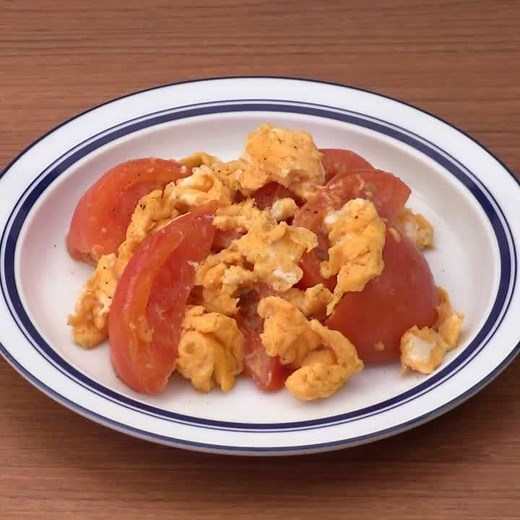 さっと作れる♪ トマトの卵炒めのレシピ動画・作り方 | デリッシュキッチン