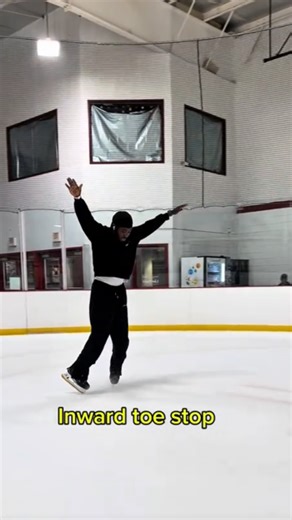 Cool ice skating stops every skater should learn