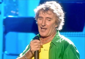 Rod Stewart - You’re in My Heart (HD) Live in London 2004