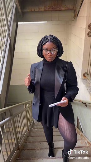 Edna Mode Costume Ideas for Halloween 2021