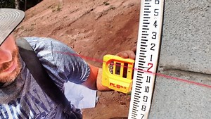 How to use a laser level: simple beginner basics