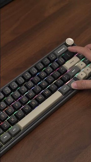 RK Royal Kludge-R65-gaming keyboard！