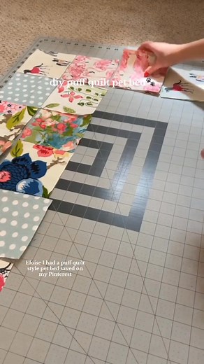 Made this puff quilt-style pet bed and I’m obsessed with how it turned out 🐾💗 I found this adorable dog-print fabric and instantly knew what I wanted to make! All the fabric is from Michaels Stores such a fun and easy sewing project! Credit : lauren.lieser19❤️ #makerplace #makerplacebymichaels #handmadegifts #beginnersewing #sewingtutorial #sewingproject #easysewing #sewingtiktok #creatorsearchinsights | Quilt Patterns PDF