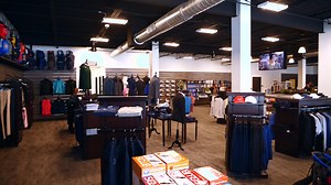 Illini Golf is Central Illinois' premier golf destination, offering retail, world-class custom fitting, and a state-of-the-art indoor golf experience. Shop our wide selection of top-brand golf clubs, apparel, and accessories, and experience our nationally award-winning custom club fitting service. Keep your game sharp year-round in our Indoor Golf Center, featuring five bays with Foresight Falcon Simulators to play 25 world-famous courses. We are also home to the only public PuttView Green in Il