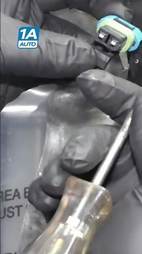 Door Not Unlocking? Diagnosing Truck or Car Door Latch Problems #shorts