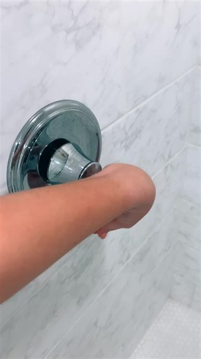 Camalamadingdong (@laughinmybuttcheeks)’s videos with Alien Boy (Big Data Remix) - Oliver Tree