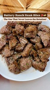 Buttery Ranch Steak Bites 🥩🧈 Once this one makes it into your rotation, good luck ever taking it out — it just works every single time. 😋 🚨 Full recipe with tips, variations, and nutrition info pinned in first comment! ⬇️ 💬 Would you try these? Drop a 🥩 below! Don't forget to SAVE and SHARE this easy #dinner #recipe! 📸: @ketosnackz | Keto Recipes