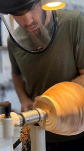 Woodturning courses 2025 Each course is more than just learning woodturning techniques, it’s an opportunity to enter a dialogue with the material, to explore form, and to discover a personal approach. From the fundamentals to more advanced explorations, the studio becomes a place where practice and reflection meet. A space to slow down, focus, and create. Upcoming dates available on my website - Link in Bio - 🍃 #contemporarycraft | Giorgio Romani Woodturning