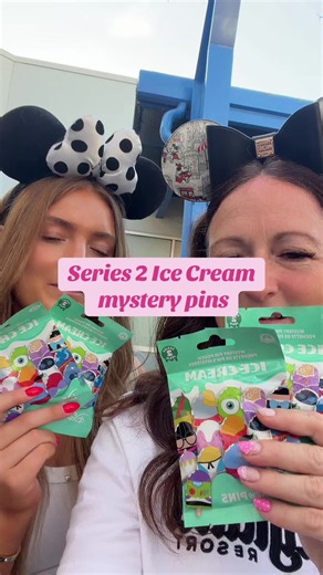 Guys I’m back!!! It’s been a minute and now let’s play! And this was a first with these mystery packs!!! #disneypins #disney #pintrading #blindbox #unboxing