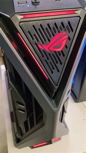 asus rog hyperion gr701 asus rog ryujin III 360