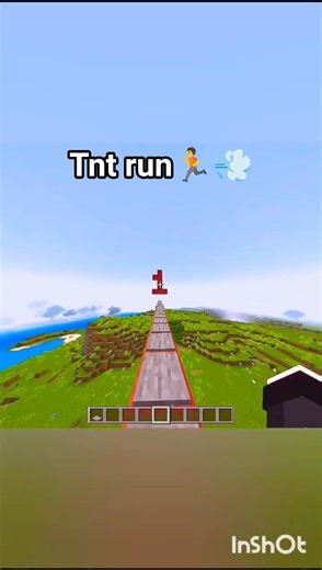 0.1% Chance of Survival... 😱 #minecraft #shorts (はいよろこんで) #minecraft #shorts