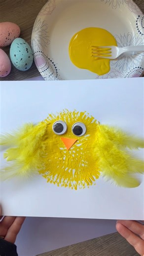 Fork Painted Chicks… so easy! 🐣 | I Heart Arts n Crafts