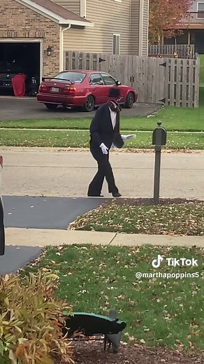 Invisible Man Costume DIY: Creative Halloween Idea