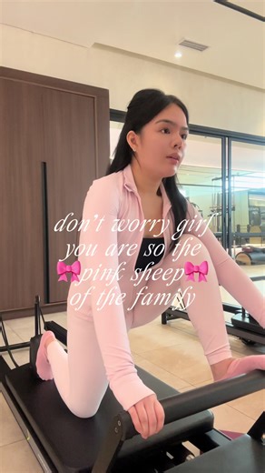 u are so sharpay evans, pink princess, barbie movies, glittery lip gloss💗💞💖💘💓💕🩷