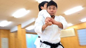 Various Karate technique. Daisuke Ueda sensei and Yutaro Ogane sensei, JKA HQ. 上田大介先生と大金勇太郎先生の演武、日本空手協会総本部。 | kuro-obi world