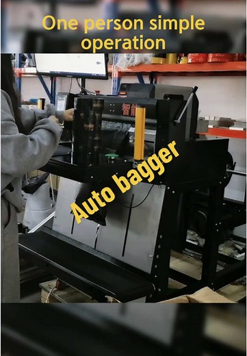 One person simple operation. Try the auto bagger! #fyp #manufacturer #machine #automaticbaggingmachine #autobagger #packagingmachine #automatic #automaticmachine