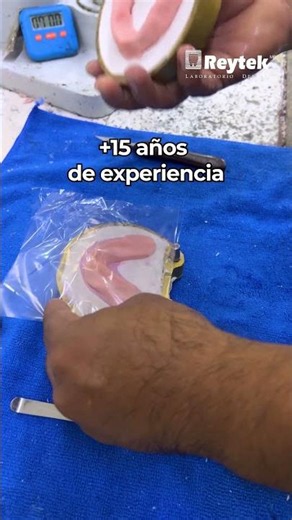 ¿Tienes un caso totalmente edéntulo que requiere precisión absoluta? 🦷✨