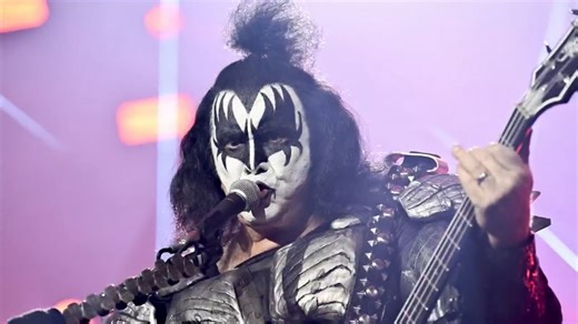 Gene Simmons, a member of the legendary rock band Kiss, is recovering at home after being involved in a car crash in Malibu, California. David Muir reports. https://abcnews.link/1WCjlGH | ABC World News Tonight with David Muir