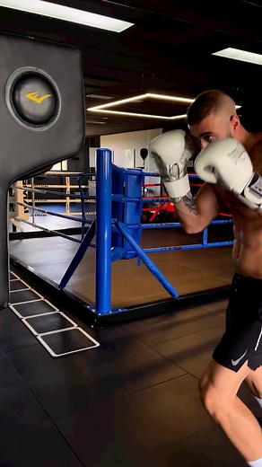 The Wall mounted heavy bag is the perfect way to elevate your training. Shop now! @buraksariboxing #everlast #everlastaustralia | Everlast Australia | Facebook