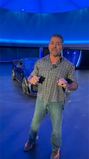 Frankymostro on Instagram: "Llegó el Mustang, que faltaba. El Dark Horse SC un gran reemplazo del último gran Shelby GT 500. Shelby y Fotd llegaron a un acuerdo para sacar modelos juntos desde el 2005 a la fecha y nacieron los GT500 y el GT350, en 2022 se acabó esa sociedad y decidieron cada quien jalar por su lado. Por eso el nombre de Shelby ahora solo lo tendrán los autos construidos y modificados en Shelby American de Las Vegas. Por eso Ford creó la división Dark Horse, es bueno tener un gra