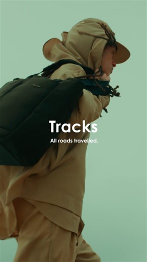 ■Incase(インケース) on Instagram: "‐ Tracks Tote - ミニマルにして、マキシマム - 洗練された外観に、驚くほどの収納力と機能性 暑いシーズンにバックパック以外のIncaseは如何でございましょうか？ 【サイズ】約H35 x W40 x D15 cm 【容量】約22.0L 【プライス】20,900円 通信販売のご用命は、Incase SAPPORO（011.209.5585）まで、商品に関するお問い合わせはコメント欄までご連絡ください。 皆さまのお悩みを専属スタッフがサポートいたします。 ▷詳しくは @incase_japan プロフィールからOFFICIAL ONLINE STOREへ インケースは、デザインと機能性を重視するユーザーにとって信頼できるブランドとして広く認知されています。あなたのデバイスをスタイリッシュに保護するためのパートナーとして、インケースは常に進化し続けています。 #incase #goincase #incasejapan"