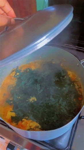 How do you put your Ugu? Do you turn immediately it enters your pot? Or you allow it steam ?