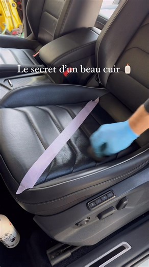Le secret d’un beau cuir 🧴 Entretient tous les 3 mois avec la crème cuir 👌 #cuir #propre #detailing #nettoyageauto | Bubble auto 81