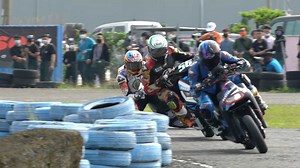 Watch Kymco Ionex And Gogoro Electric Scooters Face Off At The Race Track