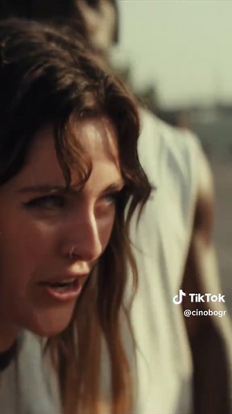 Άγριες Μέρες Μας: Ένα Μαγεμένο Road Movie