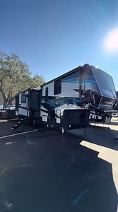 Heartland Cyclone 4014C toy hauler fifth wheel tour
