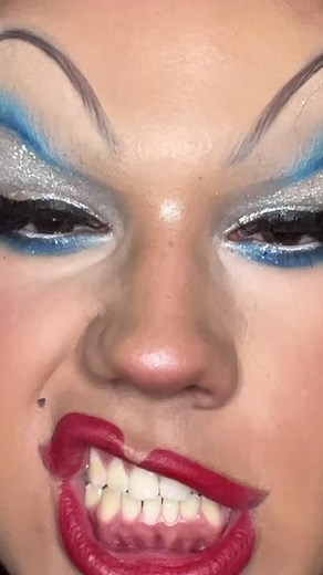 Divine Inspired Makeup Tutorial for Drag Queens