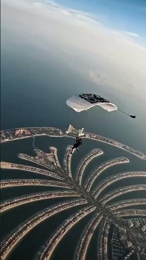 Skydiving Over Dubai: A View Like No Other