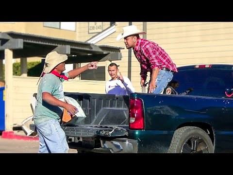 MEXICAN JOSE PRANKS EL TIO BARCOS!!!