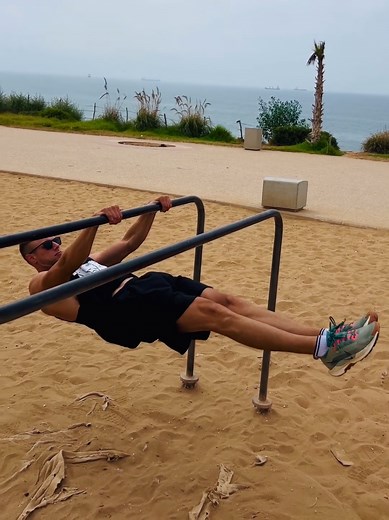 can you do Front Lever??🙌💪 @Ivan Markioli @BAR BROTHERS #barbrothersktm #barbrothers