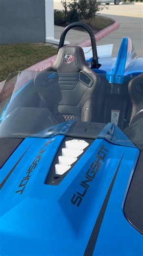 Another clean install at our Katy, TX location 👊 This F4 5 Tinted Windshield doesn’t just look sleek—it’s built for performance. Engineered for maximum clarity, durability, and wind protection, it gives your Slingshot that premium touring feel with an aggressive edge. Ride in comfort and style with one of the best upgrades you can add to your slingshot. Get yours today 👇 📍 Installed at: SlingShot Only – Katy, TX 💨 Product: F4 5 Tinted Windshield 📞941-203-5793 ✉️sales@slingshotonly.com 🌐Sli