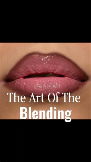 Ultimate Lip Combo | Mac Lipstick | Gucci Gloss #lipstickhacks #ombrelips #shorts #youtubeshorts