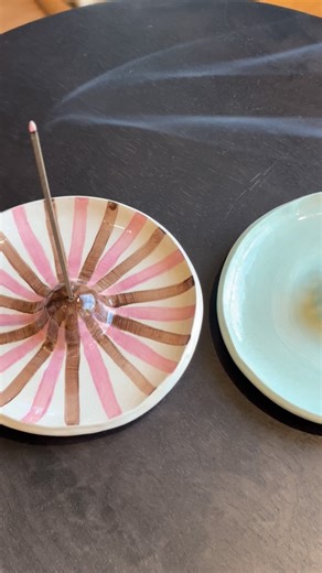 Soleil brûlant Annecy - poterie céramique | Une création Soleil Brûlant par jour pendant 10 jours ! ❄️ Comme un petit calendrier de l’avent, découvrez chaque jour une nouvelle pièce... | Instagram