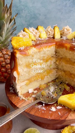 Delicious Piña Colada Cake Recipe with Coconut Rum Frosting