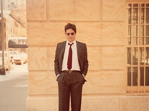 Raul Julia: The World's a Stage - Apple TV