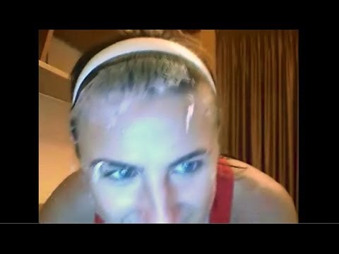 Supermodel Bubble Gum Blowing Mess 5