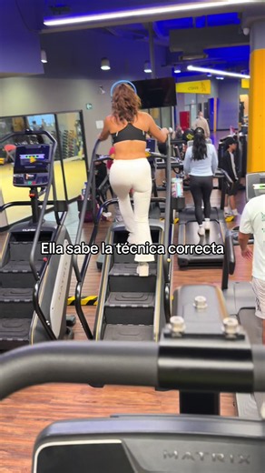 Escaleras infinitas, ritmo mamalon #gym #gymtok | Ladder Workout