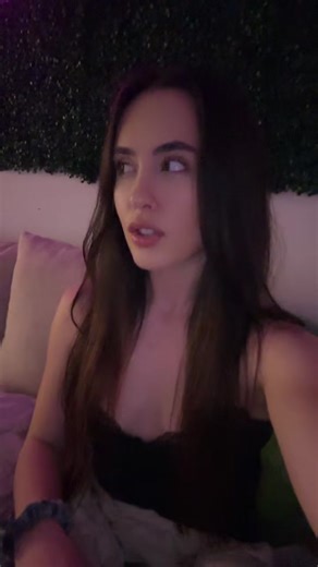 Daisypheonix (@daisypheonix)’s videos with original sound - Sophia