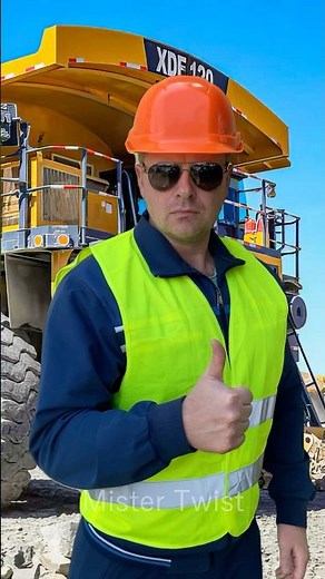 The Biggest Construction Machines at Work 💪