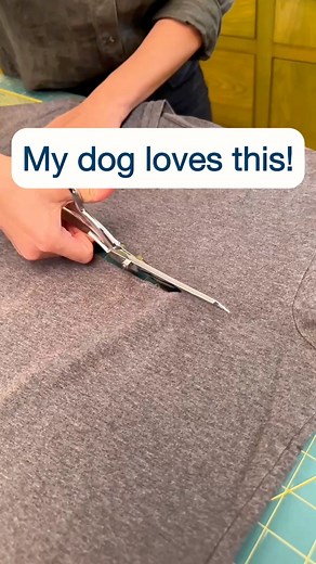 Easy dog toy pattern out of an old t-shirt! #fblifestyle #crafts #upcycling #dogs | Annie Lynn