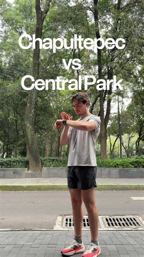 No conocía al 100 la historia del bosque de Chapultepec y es impresionante. Central park está muy cool pero Chapultepec 100/100 . . . #docleal #running #bosquedechapultepec #centralpark #historiademéxico